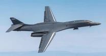 Oanh tạc cơ B-1B cực mạnh khi có khả năng bắn tên lửa siêu thanh