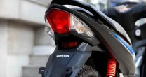 Xe máy số “siêu tiết kiệm” của Honda bất ngờ giảm sâu, chỉ tốn 1,56 lit/100 km