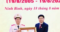 Giám đốc Công an tỉnh Ninh Bình được tặng Huân chương Chiến công hạng Nhất