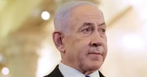 Thủ tướng Israel bị ngộ độc, tòa án hoãn xét xử cáo buộc tham nhũng