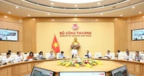 Trưởng Đoàn đàm phán Chính phủ, Bộ trưởng Công thương Nguyễn Hồng Diên họp với các tập đoàn THACO, Viettel, Vietjet... về kế hoạch mua hàng từ Hoa Kỳ