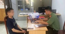 Dùng từ “lóng” như "mưa phùn", "bán lúa", "rời ổ" để báo vị trí làm việc của CSGT