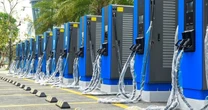 "Đại gia" Nhà nước bắt tay Vingroup phát triển hệ thống trạm sạc xe điện toàn quốc thu gần 15.000 tỷ từ bán điện sau 5 tháng