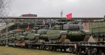 Hàng loạt xe tăng T-72B3M và T-90M được bàn giao ngay trước Ngày Chiến thắng