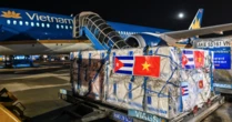 Bạn và tôi có thể đã được uống sữa bò, tiêm kháng sinh Cuba giữa lúc khó khăn