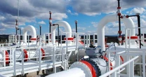 Quốc gia ứng viên EU suốt 26 năm vừa nói không với kế hoạch loại bỏ khí đốt Nga, nung nấu ý định thành cửa ngõ cho năng lượng Moscow vào châu Âu