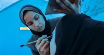 Làm đẹp giữa đống đổ nát ở Gaza