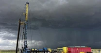 Mỹ phát hiện 'kho báu' siêu khủng: Chứa hàng trăm triệu thùng dầu và hàng tỷ khối khí đốt, gấp 5 lần sản lượng hơn 70 năm qua