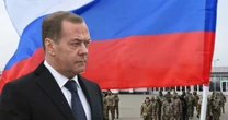 Ông Medvedev ra cảnh báo nếu EU tịch thu tài sản Nga để hỗ trợ Ukraine