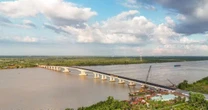 600 người căng mình 'cõng bê tông' vượt sông, quyết đưa cây cầu 8.000 tỷ đồng 'về đích' trước Quốc khánh