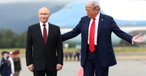 NÓNG: Ông Trump điện đàm với ông Putin giữa lúc họp ở Nhà Trắng, bắt đầu sắp xếp gặp 3 bên với Ukraine
