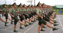 Khối sĩ quan Gìn giữ hòa bình LHQ "vượt nắng thắng mưa" chờ ngày duyệt binh Quốc khánh