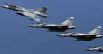 NATO gây sức ép buộc Athens chuyển giao tiêm kích