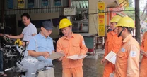 EVN lý giải gì về việc giá điện tăng 4,8% lên hơn 2.200 đồng một kWh?