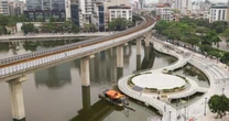 Sân khấu nổi 'độc nhất vô nhị' tại hồ Hoàng Cầu dần lộ diện