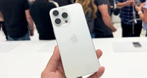 Hàng loạt iPhone giảm giá cực mạnh đầu tháng 5, máy cũ về mức 5,5 triệu đồng "rẻ" chưa từng có