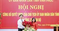 Trao quyết định bổ nhiệm nữ Giám đốc Sở Tài chính