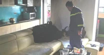 Hà Nội: Cháy căn hộ chung cư tầng 29 do người dân đun nước trên sofa rồi bỏ quên đi ra ngoài