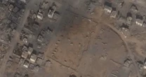 Xe tăng Israel bao vây Gaza, dòng người sơ tán vội vàng chạy trốn