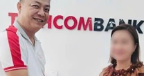 Sau khi chuyển khoản thành công 3,2 tỷ đồng vào một tài khoản Techcombank, người phụ nữ vội báo công an