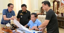 Ông Hun Sen nói chỉ đạo quân sự qua video, kêu gọi người Campuchia giữ bình tĩnh, tránh tích trữ hàng hóa