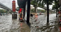 Ảnh hưởng của Bão số 5, Hà Nội mưa to suốt đêm, nhiều nơi chìm trong biển nước