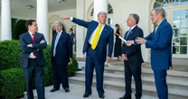 Ông Trump: Ukraine không thể thắng nếu chỉ phòng thủ