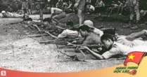 1945: Đề nghị táo bạo của đặc nhiệm Mỹ với Việt Minh, Bazooka nhập cuộc và trận đấu súng quyết định