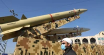 Iran tuyên bố đã buộc Israel phải đầu hàng và yêu cầu ngừng bắn
