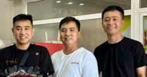 Team châu Phi của Quang Linh Vlogs rơi vào rối loạn