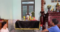 Người bố đau đớn kể lại cuộc gọi cuối cùng trước khi con trai tử vong trong lúc quay clip diễn tả cứu người bị đuối nước