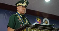 Tổng tham mưu trưởng Philippines tiết lộ đề nghị "đảo chính mềm": Bóng đen từ quá khứ và lý do từ chối