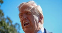 Ông Trump tuyên bố đánh thêm thuế 100% với hàng hoá Trung Quốc, chứng khoán Mỹ "rớt thảm" nhất kể từ khi Mỹ áp thuế "cả thế giới"