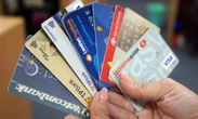 Thẻ tín dụng không sử dụng có bị tính phí?