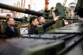 Chạy đua vũ trang giữa xung đột Ukraine: Công ty Israel, Thổ Nhĩ Kỳ và Hàn Quốc vượt mặt cả Mỹ và Nga