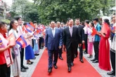 Thủ tướng Việt Nam và Campuchia thăm Trường Đại học Ngoại thương
