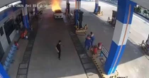 Vụ cháy ô tô ở cây xăng khiến 2 thiếu niên tử vong: Công an phát hiện trên xe chở gì?