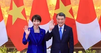 Thủ tướng Nhật Bản ví Việt Nam như ‘rồng bay lên'