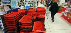 Consumi, Confcommercio: “2020 peggior anno del dopoguerra, persi 2000 euro a testa”