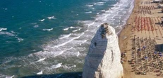 Vieste, dodicenne scomparsa durante una nuotata