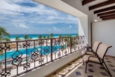 Current World of Hyatt promotions: Earn bonus points and award rebates