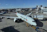 American to open new grab-and-go lounge at New York JFK by end of year