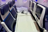 United Airlines to introduce economy seats that turn into 'couches' in 2027
