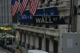 Banking groups escalate fight over stablecoin yield ahead of Senate vote