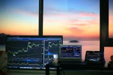 XRP market shows signs of capitulation as holders sell at loss