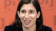 Elly Schlein dice che il governo Meloni cadrà e bisogna prepararsi alle elezioni anticipate