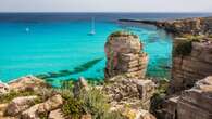 Favignana, cosa vedere e come arrivare sulle spiagge più belle dell’isola