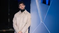 Massimiliano Caiazzo da Mare Fuori a C’è Posta per Te: torna in tv con il look basic da 8mila euro