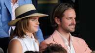 Wimbledon 2023, sfida di stile tra star alla finale: Emma Watson col panama, Brad Pitt in versione divo