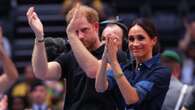 Meghan Markle in total denim agli Invictus Games: il look con la chemisier è da imitare in autunno